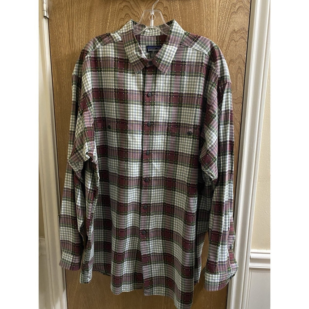 PATAGONIA Long Sleeve Shirt Green Red Plaid Button Down Polka Dots Cotton Sz XL